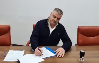 Primarul Gheorghe Pistol a semnat contractul de finanțare “Modernizare străzi oraș Buftea, cartier Tineri”